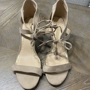 Madeline Stuart Heels NWOB